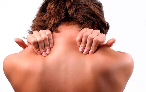 Schmerz mat Gebärmutterkierper Osteochondrose